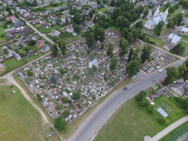 Priminimas apie suskaitmenintas kapines Cemety sistemoje