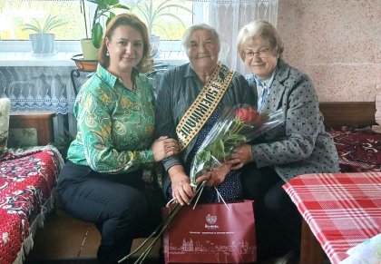 Gražaus 90-mečio jubiliejaus proga sveikinimai Charitinai Pavlovai iš Kiauklių kaimo